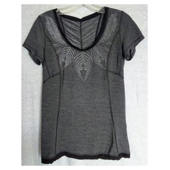 Lululemon Run: Silver Bullet Short Sleeve Tech - Heathered Black - Picture 2 of 11